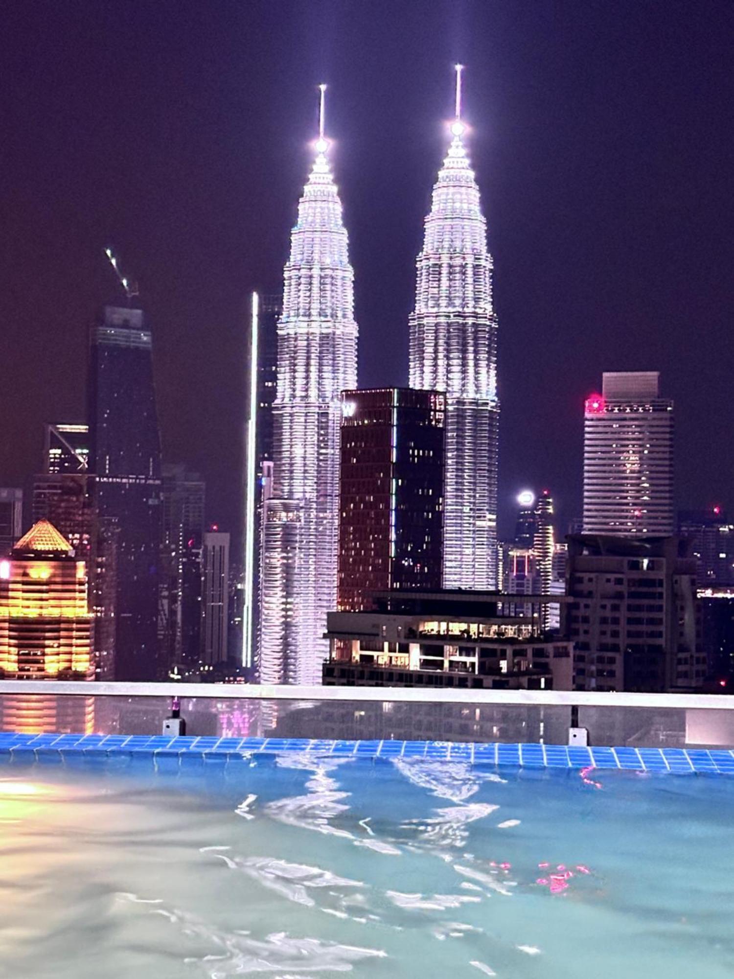 The Luxe Infinitum Klcc By Kl Malaysia Daire Kuala Lumpur Dış mekan fotoğraf