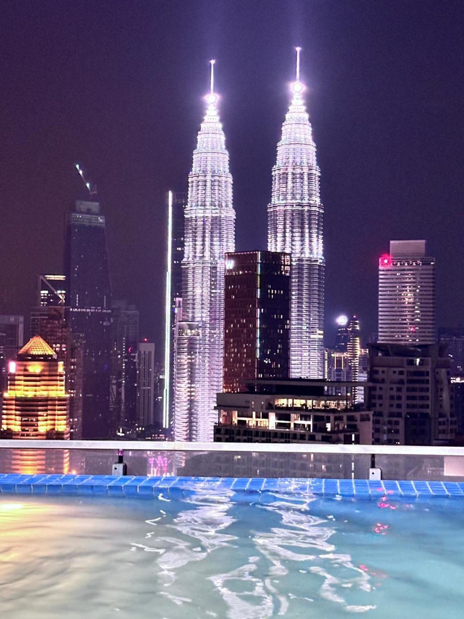 The Luxe Infinitum Klcc By Kl Malaysia Daire Kuala Lumpur Dış mekan fotoğraf
