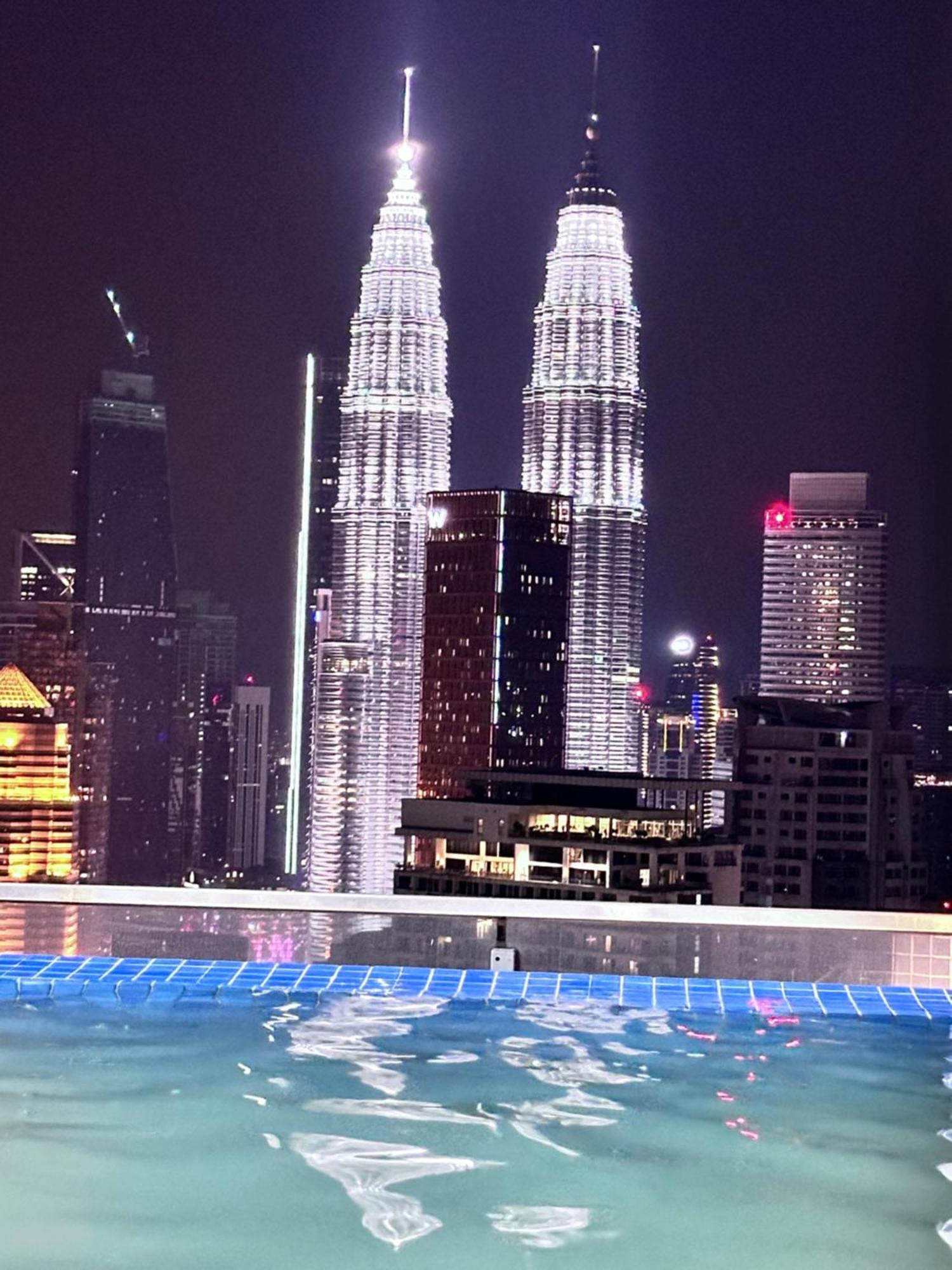 The Luxe Infinitum Klcc By Kl Malaysia Daire Kuala Lumpur Dış mekan fotoğraf