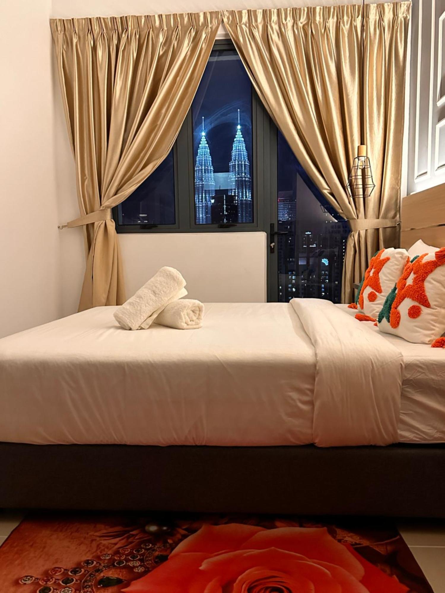 The Luxe Infinitum Klcc By Kl Malaysia Daire Kuala Lumpur Dış mekan fotoğraf