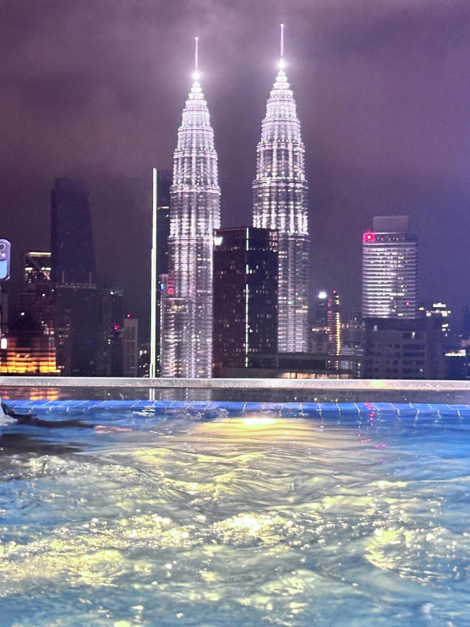 The Luxe Infinitum Klcc By Kl Malaysia Daire Kuala Lumpur Dış mekan fotoğraf